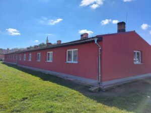 Rekonštrukcia bytového domu Hostice