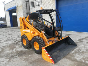 Šmikom riadený nakladač Amkodor 211E