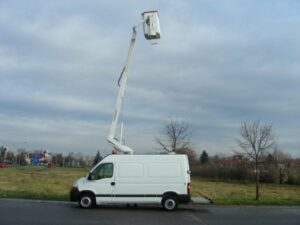 Autoplošina Renault Master - 12m