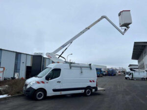 Autoplošina Renault master 12m